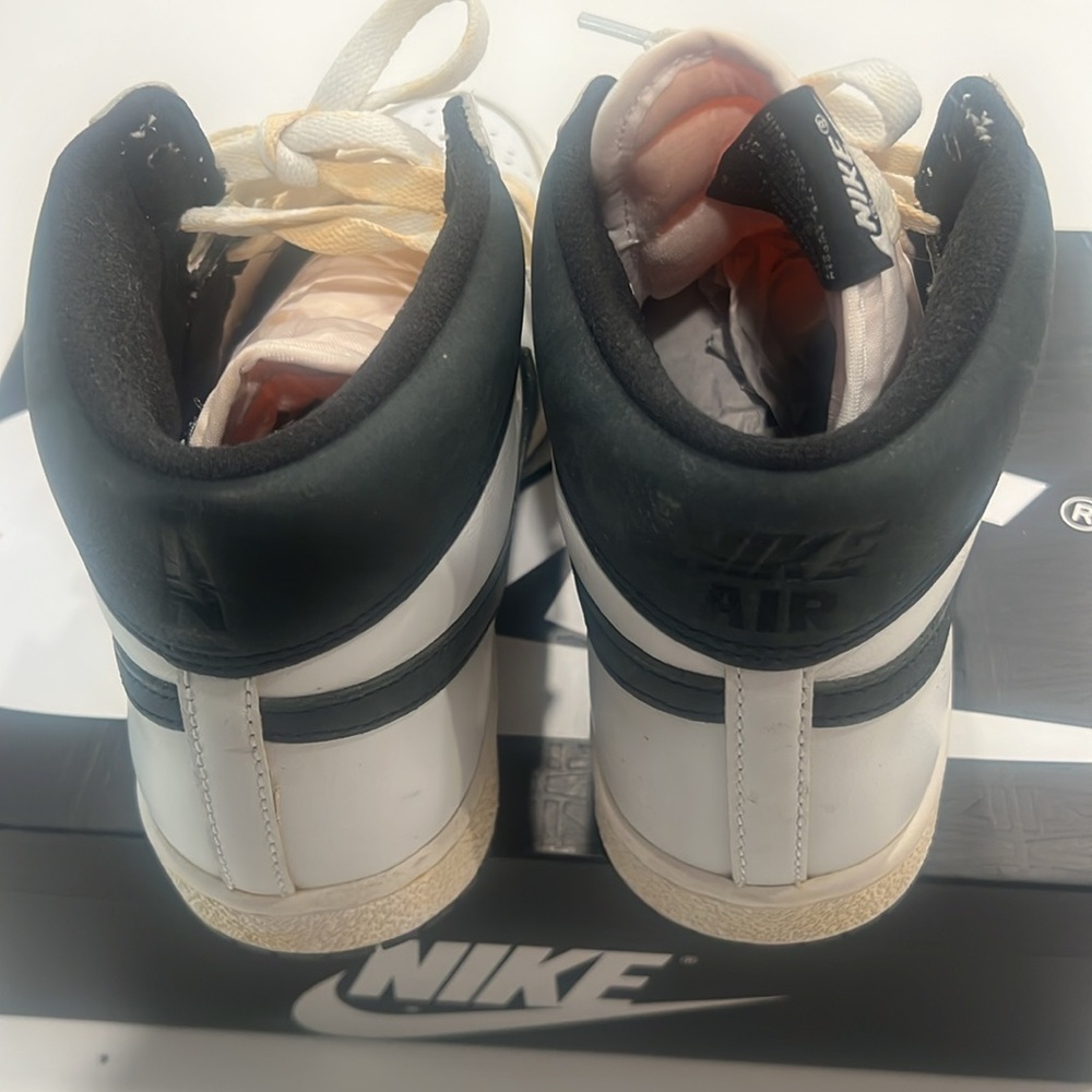 A Ma Maniére x Jordan Air Ship - Picture 10 of 12